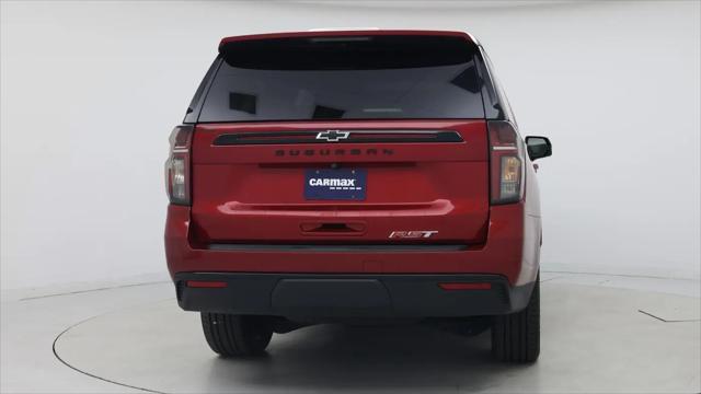 2023 Chevrolet Suburban 4WD RST