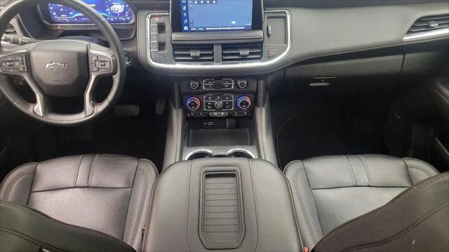 2023 Chevrolet Suburban 4WD RST
