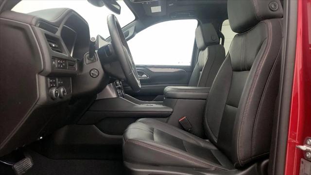 2023 Chevrolet Suburban 4WD RST