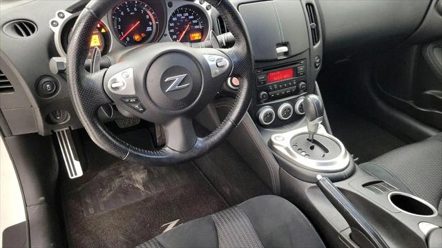 2017 Nissan 370Z Sport