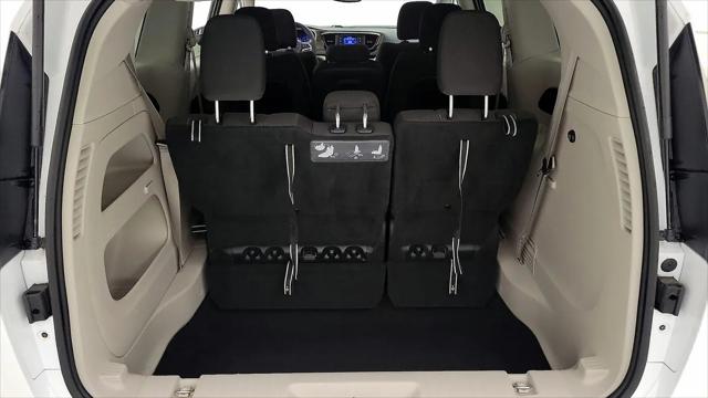 2017 Chrysler Pacifica LX