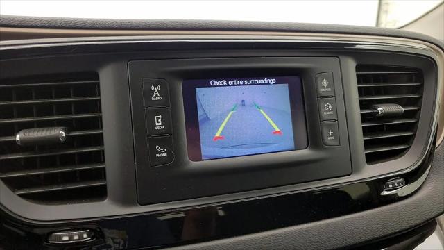 2017 Chrysler Pacifica LX