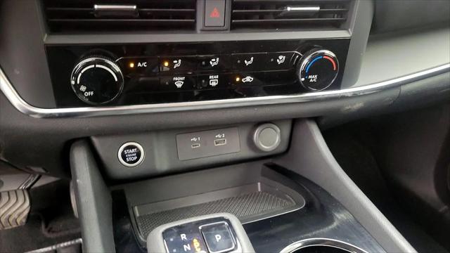 2023 Nissan Rogue S FWD