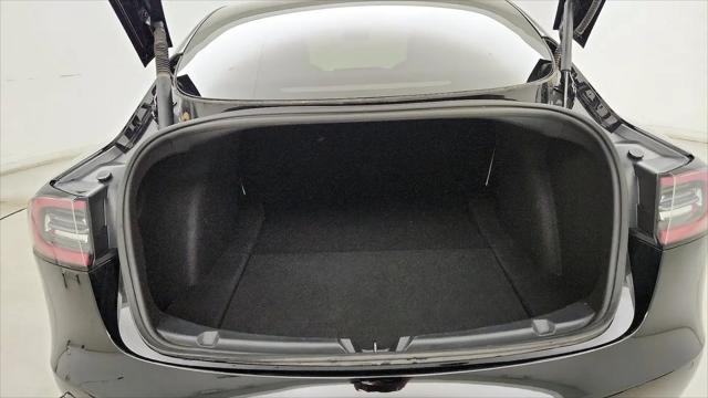 2022 Tesla Model 3 Long Range Dual Motor All-Wheel Drive