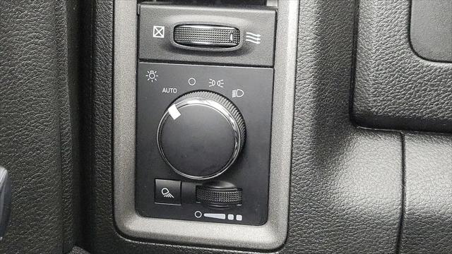 2023 Ram 1500 Classic Tradesman Regular Cab 4x2 8' Box