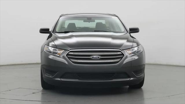 2018 Ford Taurus SE