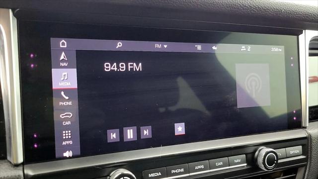 2020 Porsche Macan Macan