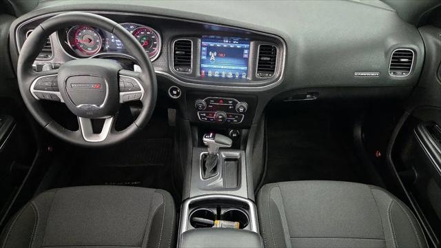 2017 Dodge Charger SXT RWD