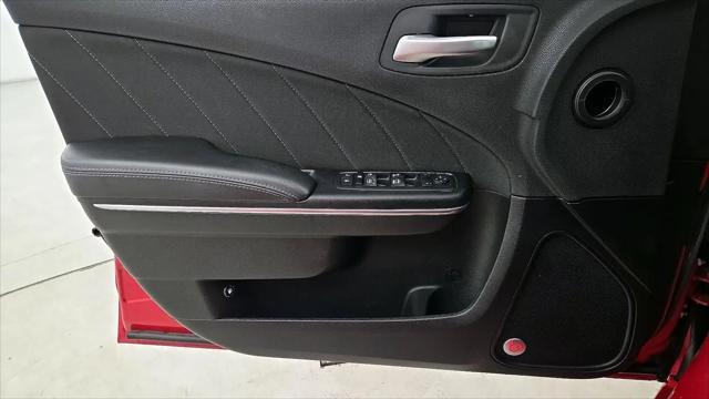 2017 Dodge Charger SXT RWD