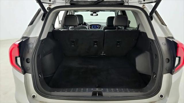 2022 GMC Terrain AWD AT4