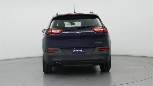 2016 Jeep Cherokee Sport
