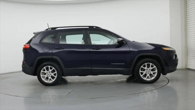 2016 Jeep Cherokee Sport
