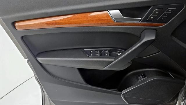 2023 Audi Q5 Premium 45 TFSI S line quattro