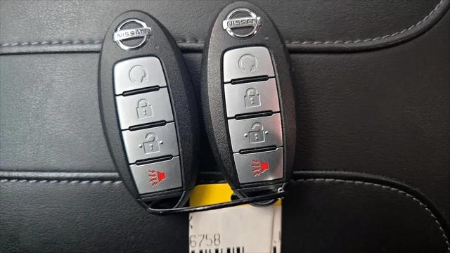 2022 Nissan Rogue Sport SL AWD Xtronic CVT