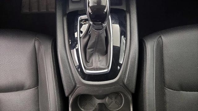 2022 Nissan Rogue Sport SL AWD Xtronic CVT