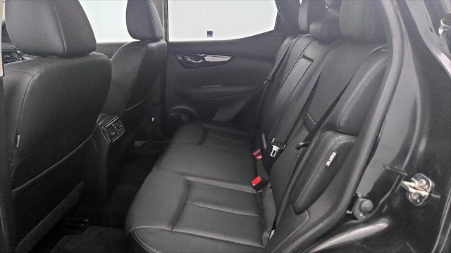 2022 Nissan Rogue Sport SL AWD Xtronic CVT