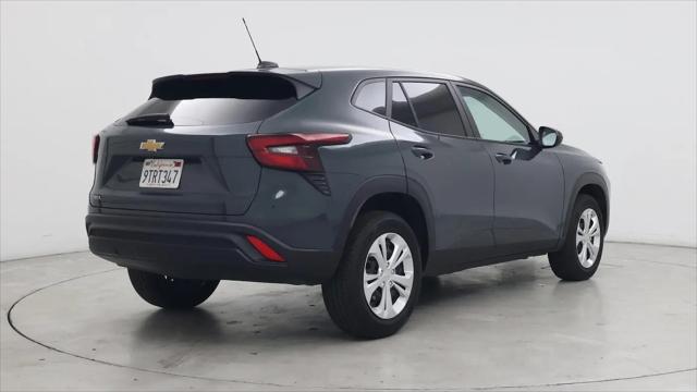 2025 Chevrolet Trax FWD LS