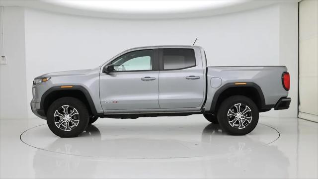 2024 GMC Canyon 4WD AT4