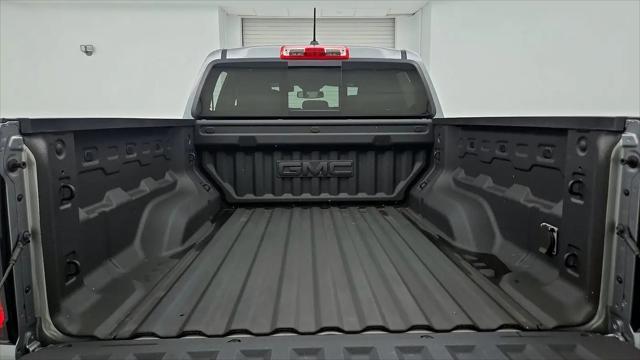 2024 GMC Canyon 4WD AT4