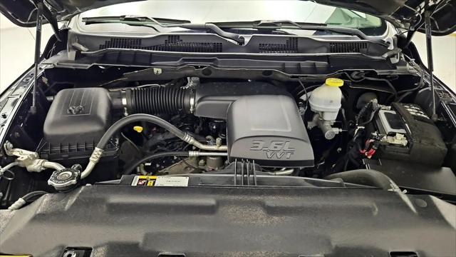 2023 Ram 1500 Classic SLT Crew Cab 4x4 5'7" Box
