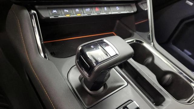 2024 GMC Sierra 1500 4WD Crew Cab Short Box AT4
