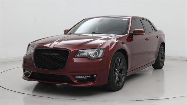 2023 Chrysler 300 Touring L