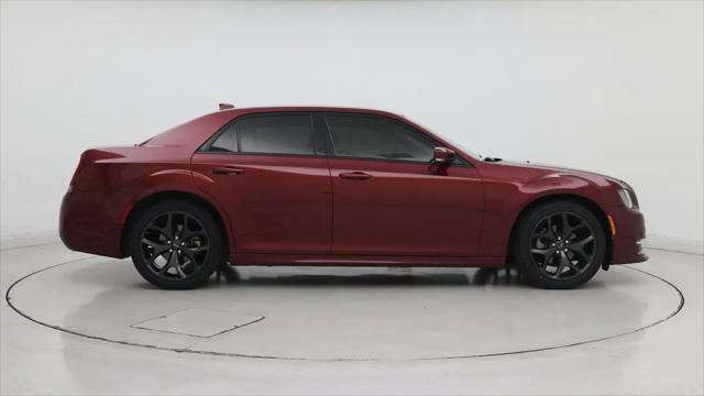 2023 Chrysler 300 Touring L