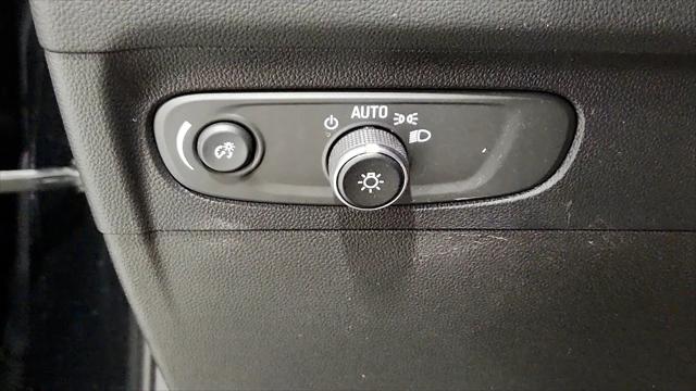2023 Buick Envision Essence FWD