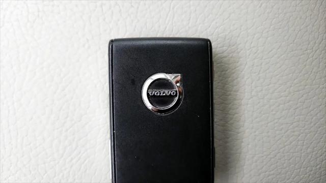 2020 Volvo XC60 T5 Momentum