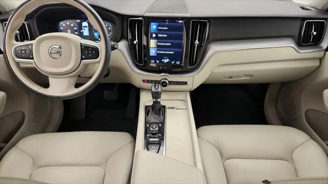 2020 Volvo XC60 T5 Momentum
