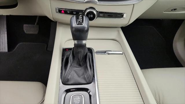 2020 Volvo XC60 T5 Momentum