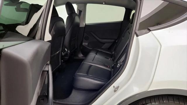 2022 Tesla Model Y Long Range Dual Motor All-Wheel Drive