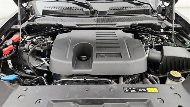 2023 Land Rover Defender 110 X-Dynamic SE