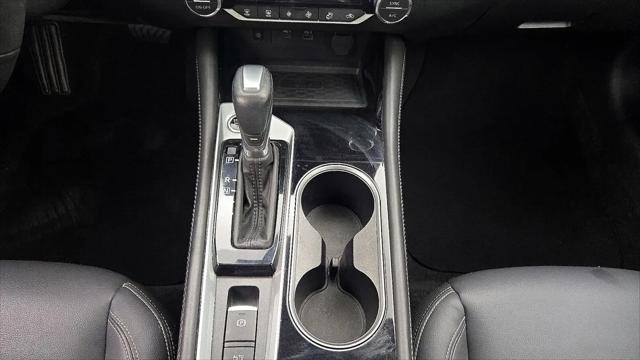 2023 Nissan Altima SL FWD