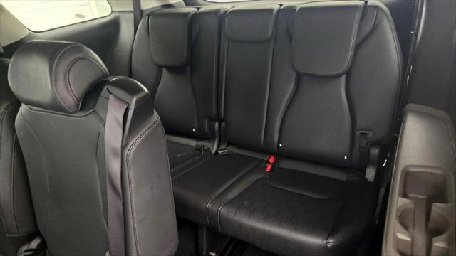2025 Kia Carnival MPV LXS