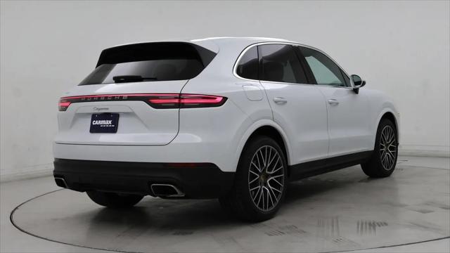 2022 Porsche Cayenne Cayenne