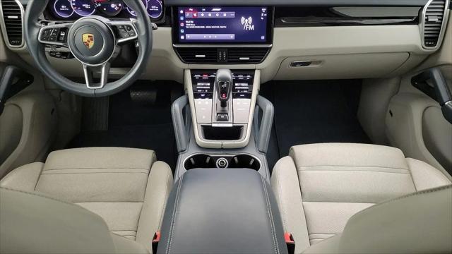 2022 Porsche Cayenne Cayenne