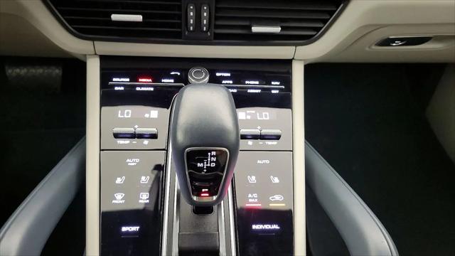 2022 Porsche Cayenne Cayenne