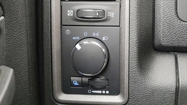 2022 Ram 1500 Classic Tradesman Regular Cab 4x2 6'4" Box