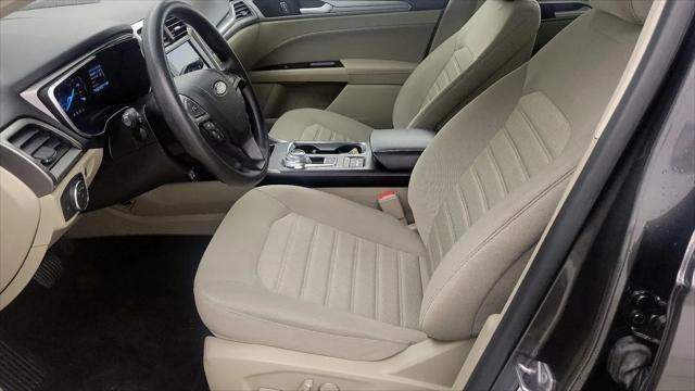 2020 Ford Fusion Hybrid SE