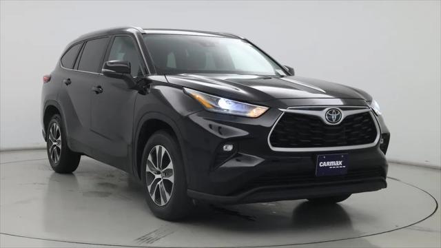2024 Toyota Highlander XLE for sale in Palm Desert, CA