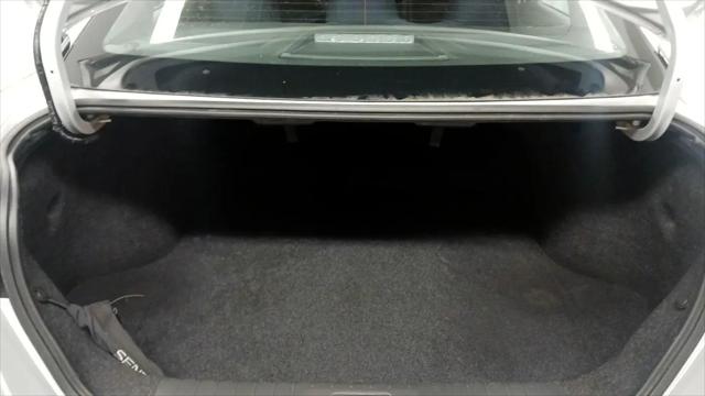 2022 Nissan Sentra SV Xtronic CVT