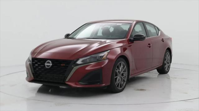 2023 Nissan Altima SR VC-Turbo FWD