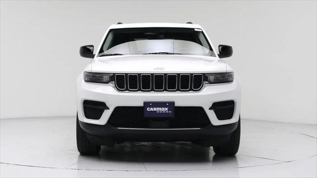 2023 Jeep Grand Cherokee Laredo 4x4