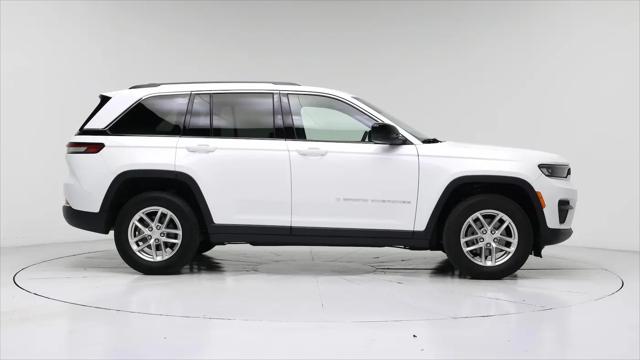 2023 Jeep Grand Cherokee Laredo 4x4