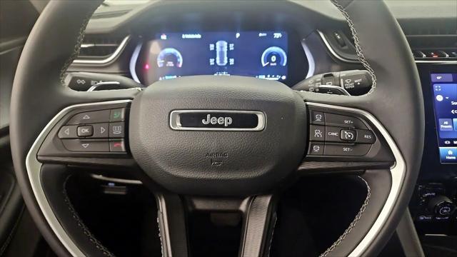 2023 Jeep Grand Cherokee Laredo 4x4