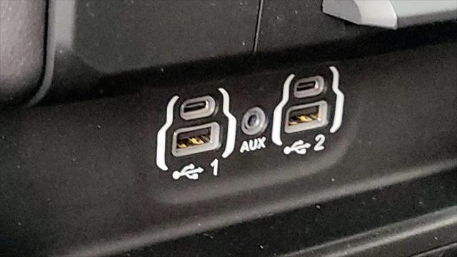 2023 Ram 1500 Big Horn Crew Cab 4x4 5'7" Box