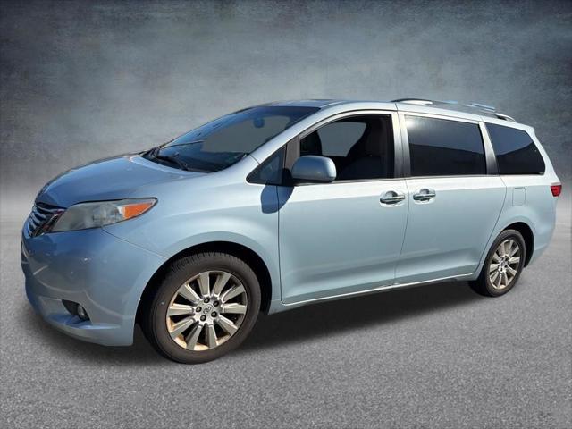 2015 Toyota Sienna XLE 7 Passenger 2015 Toyota Sienna XLE 7 Passenger