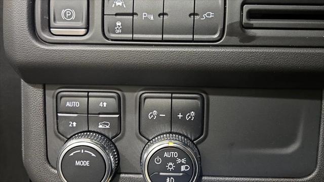 2021 GMC Yukon XL 4WD SLT