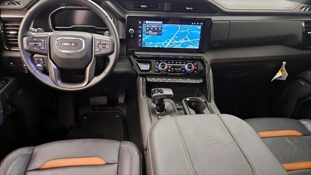 2025 GMC Sierra 1500 4WD Crew Cab Short Box AT4